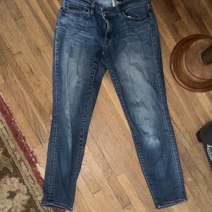 Classic Women's Blue Wash Jeans